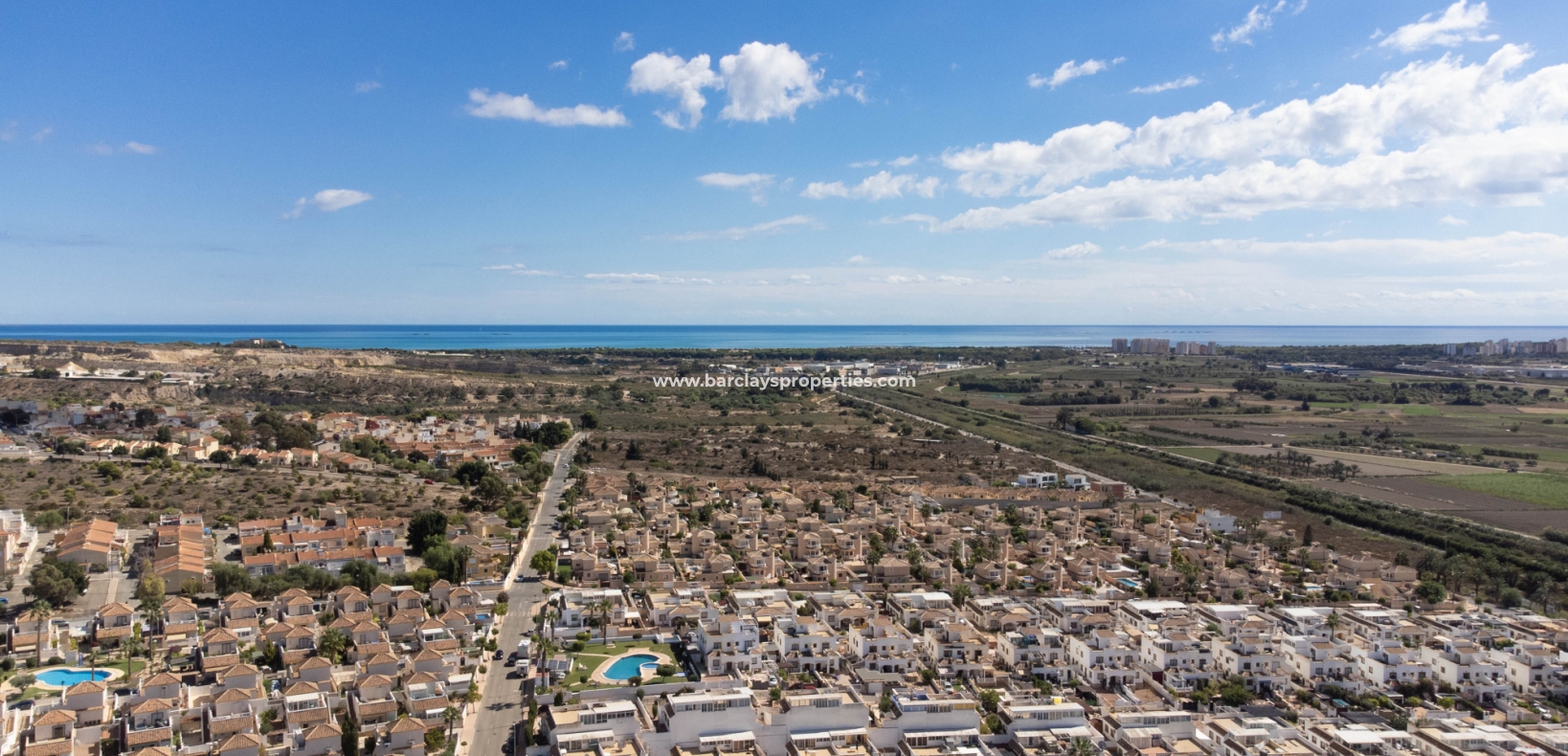 Wederverkoop - Vrijstaande Villa - Urb. La Marina