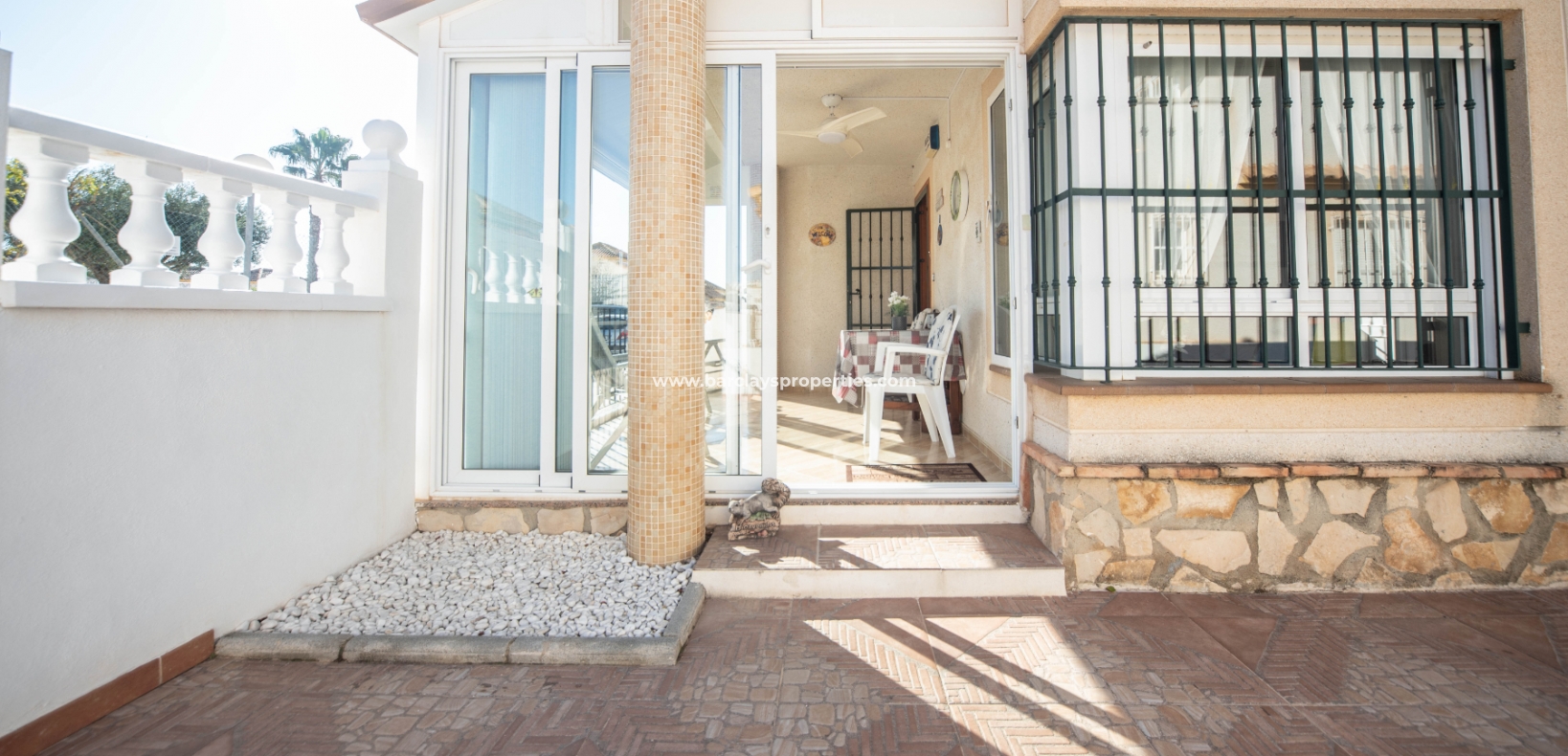 Wederverkoop - Vrijstaande Villa - Urb. La Marina