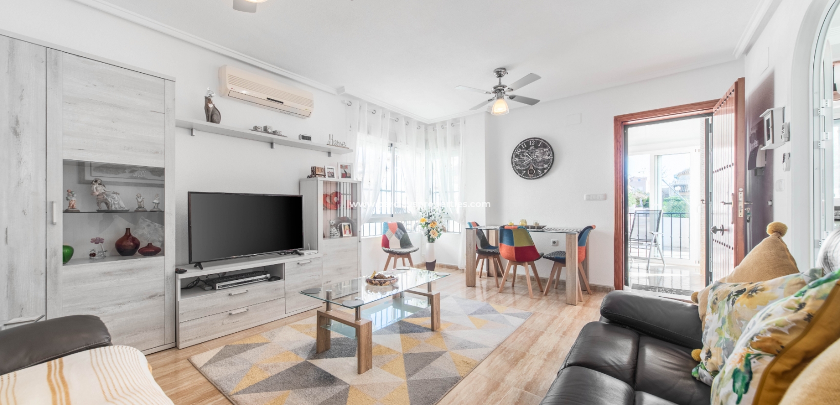 Wederverkoop - Vrijstaande Villa - Urb. La Marina