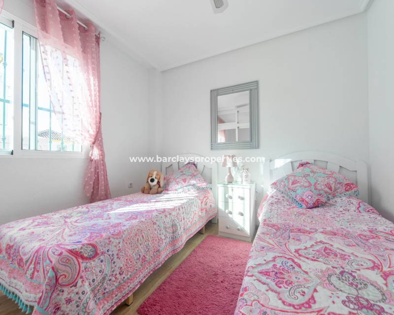 Wederverkoop - Vrijstaande Villa - Urb. La Marina