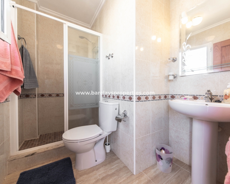 Wederverkoop - Vrijstaande Villa - Urb. La Marina