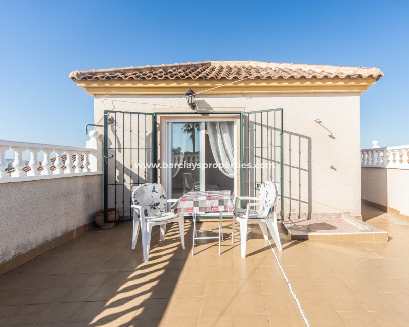 Wederverkoop - Vrijstaande Villa - Urb. La Marina