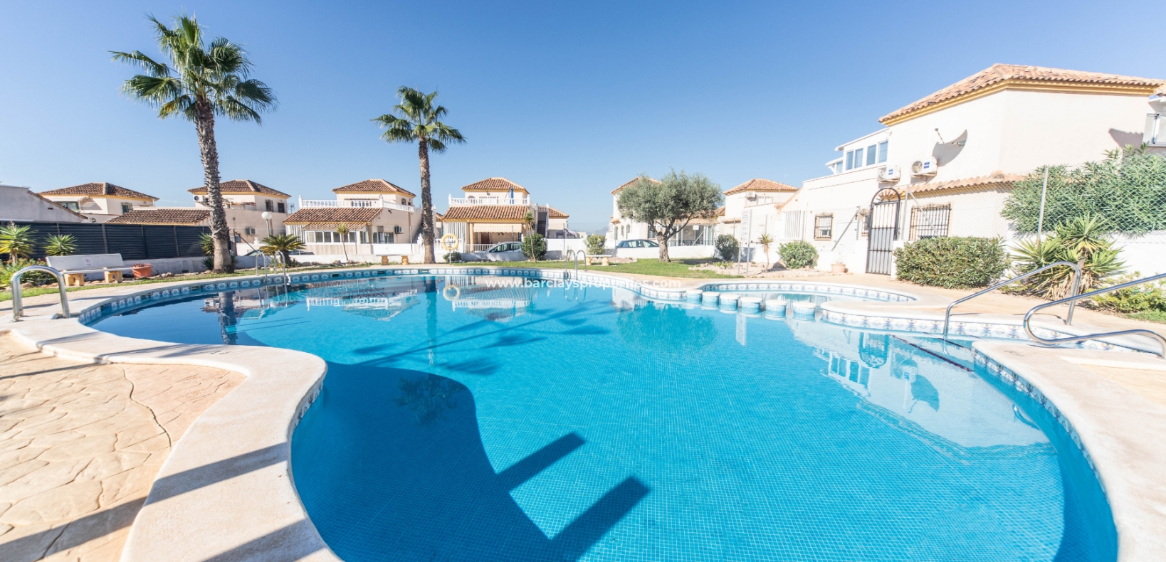 Wederverkoop - Vrijstaande Villa - Urb. La Marina