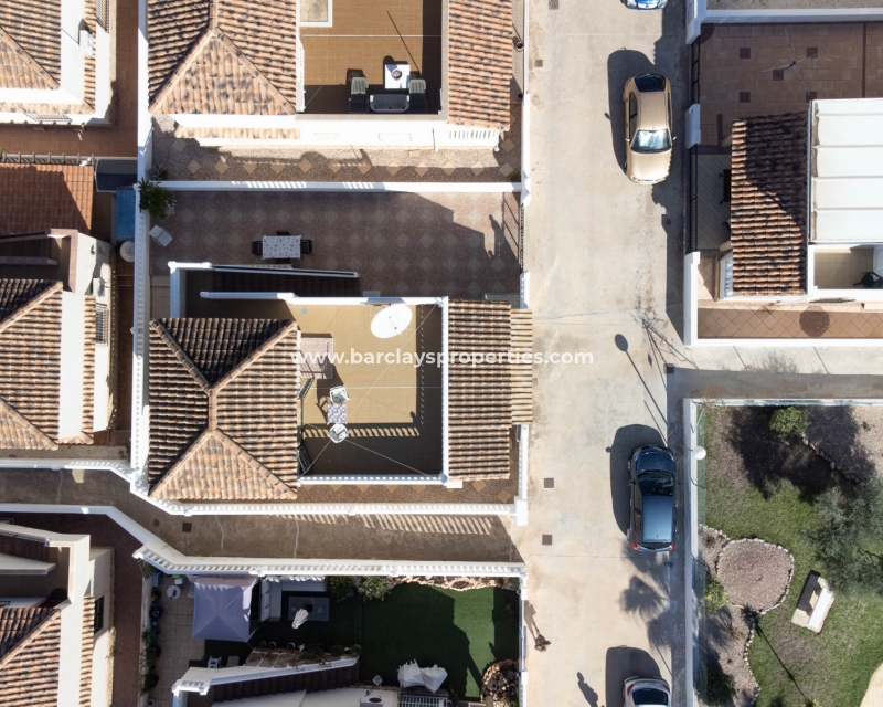 Wederverkoop - Vrijstaande Villa - Urb. La Marina