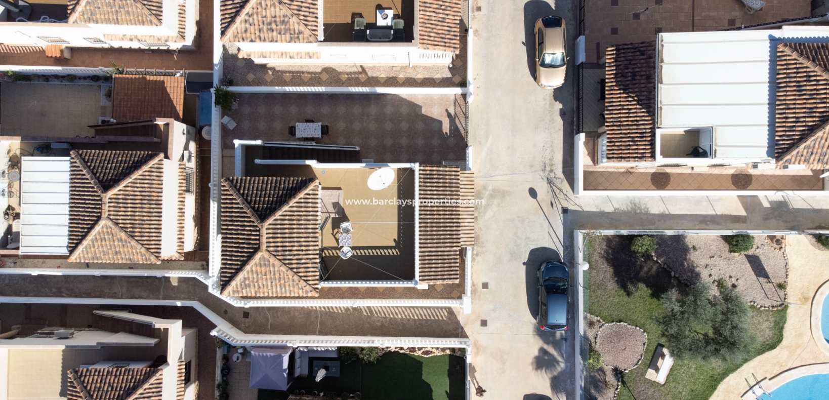 Wederverkoop - Vrijstaande Villa - Urb. La Marina