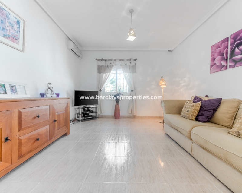 Wederverkoop - Vrijstaande Villa - Urb. La Marina