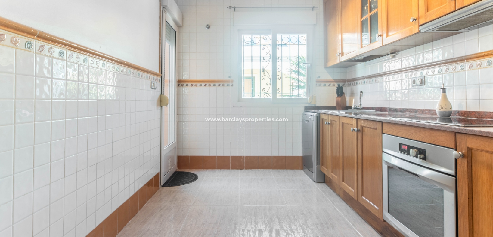 Wederverkoop - Vrijstaande Villa - Urb. La Marina