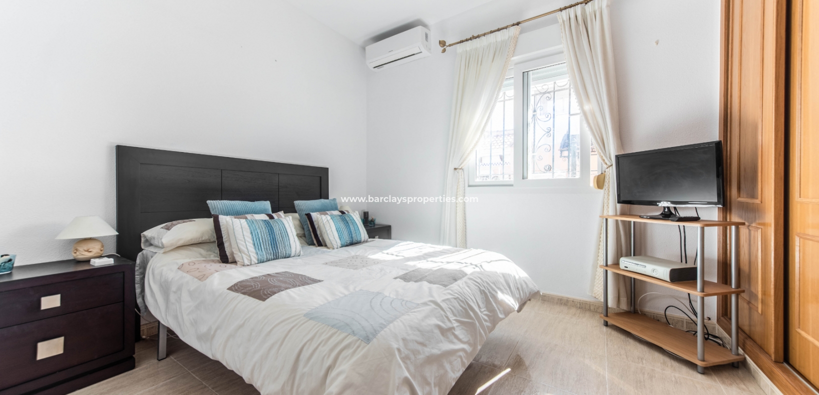 Wederverkoop - Vrijstaande Villa - Urb. La Marina