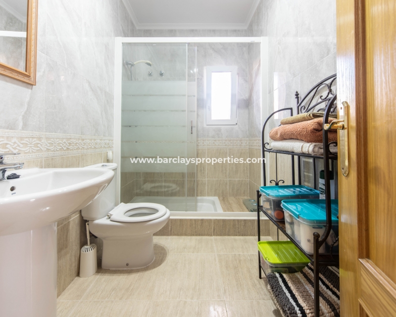 Wederverkoop - Vrijstaande Villa - Urb. La Marina