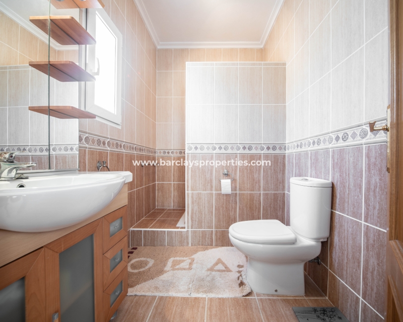 Wederverkoop - Vrijstaande Villa - Urb. La Marina