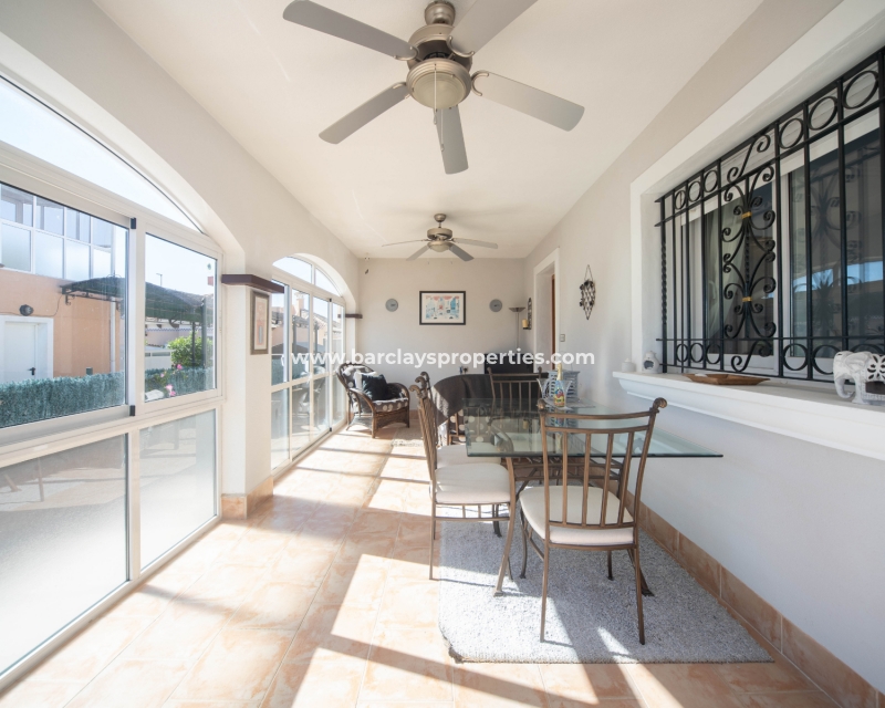 Wederverkoop - Vrijstaande Villa - Urb. La Marina