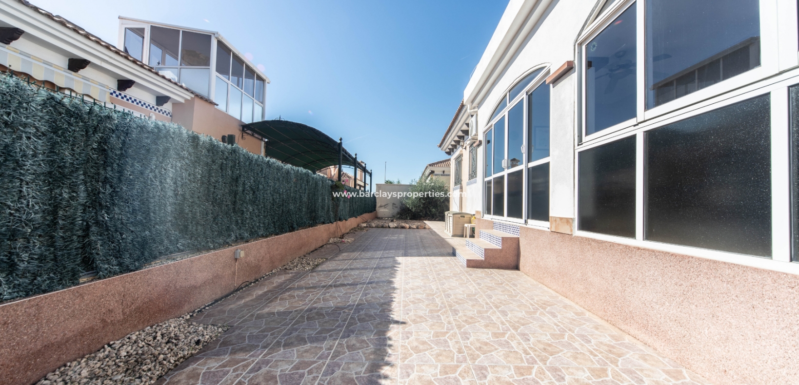 Wederverkoop - Vrijstaande Villa - Urb. La Marina