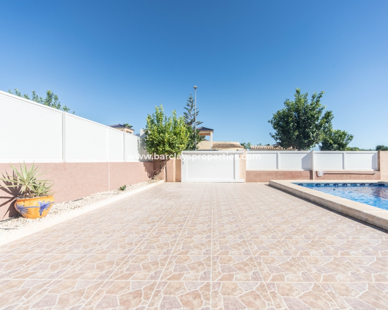 Wederverkoop - Vrijstaande Villa - Urb. La Marina