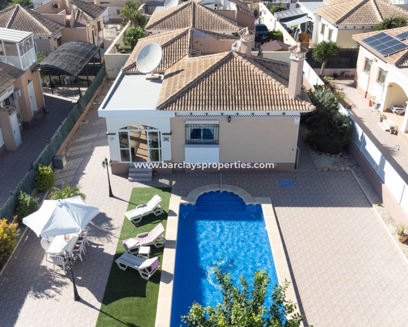 Wederverkoop - Vrijstaande Villa - Urb. La Marina