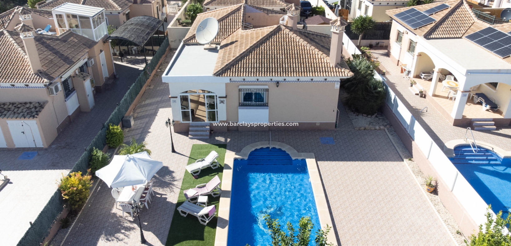 Wederverkoop - Vrijstaande Villa - Urb. La Marina