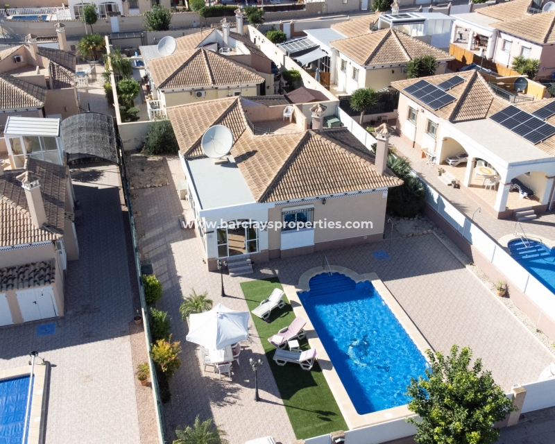 Wederverkoop - Vrijstaande Villa - Urb. La Marina