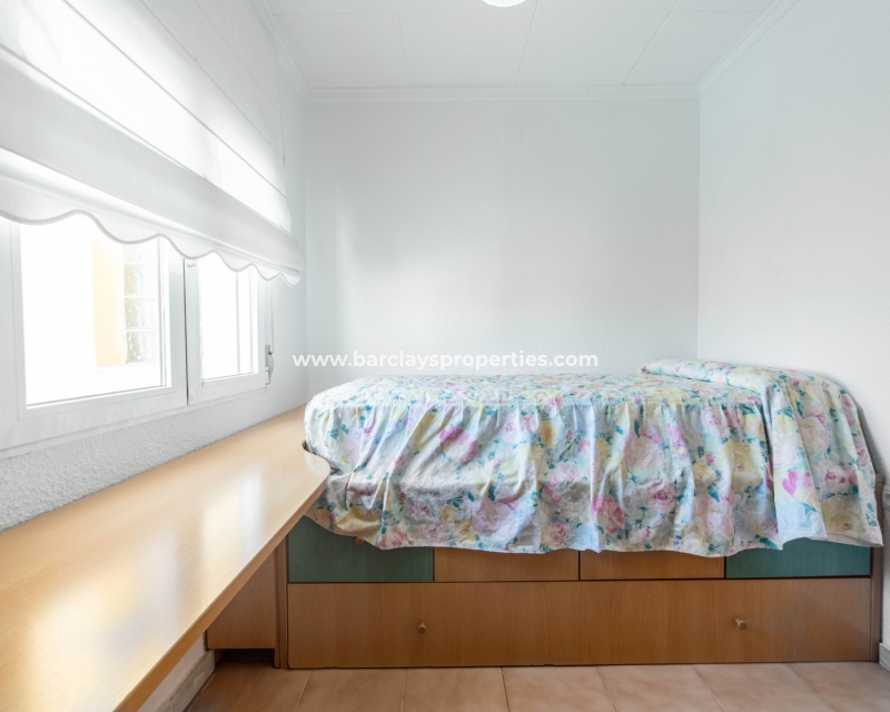 Wederverkoop - Vrijstaande Villa - Urb. La Marina