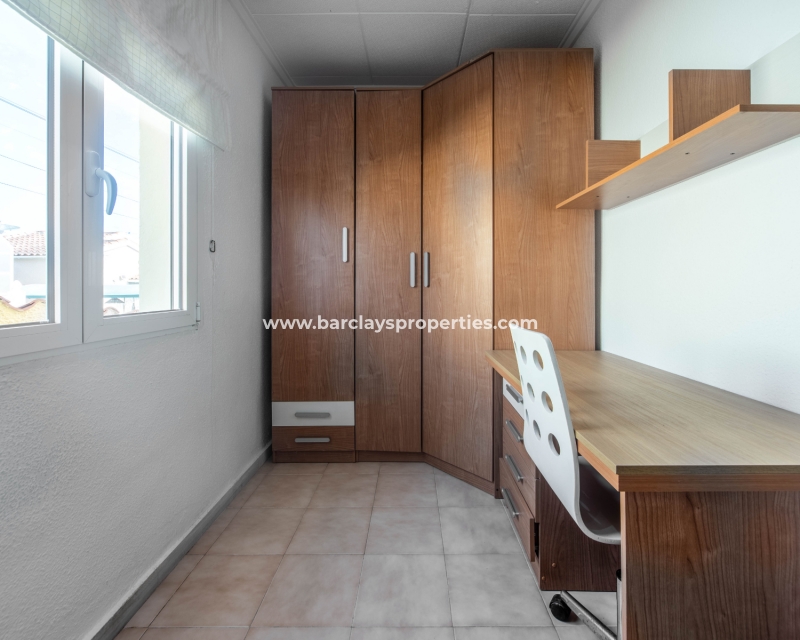 Wederverkoop - Vrijstaande Villa - Urb. La Marina