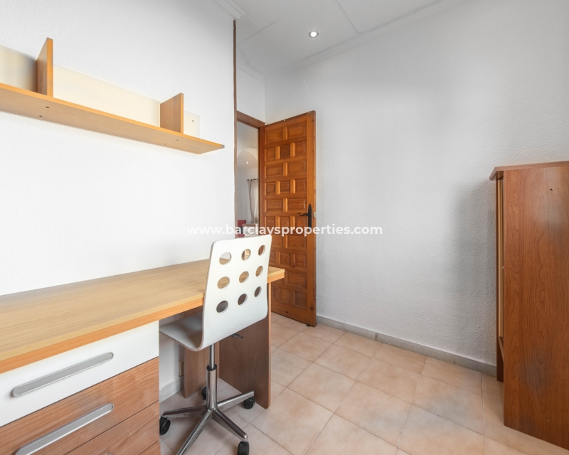 Wederverkoop - Vrijstaande Villa - Urb. La Marina