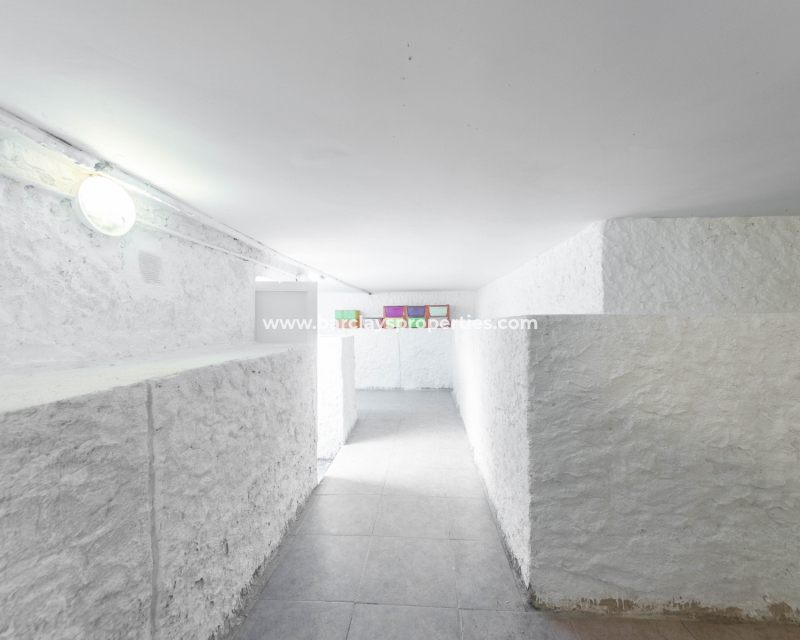 Wederverkoop - Vrijstaande Villa - Urb. La Marina