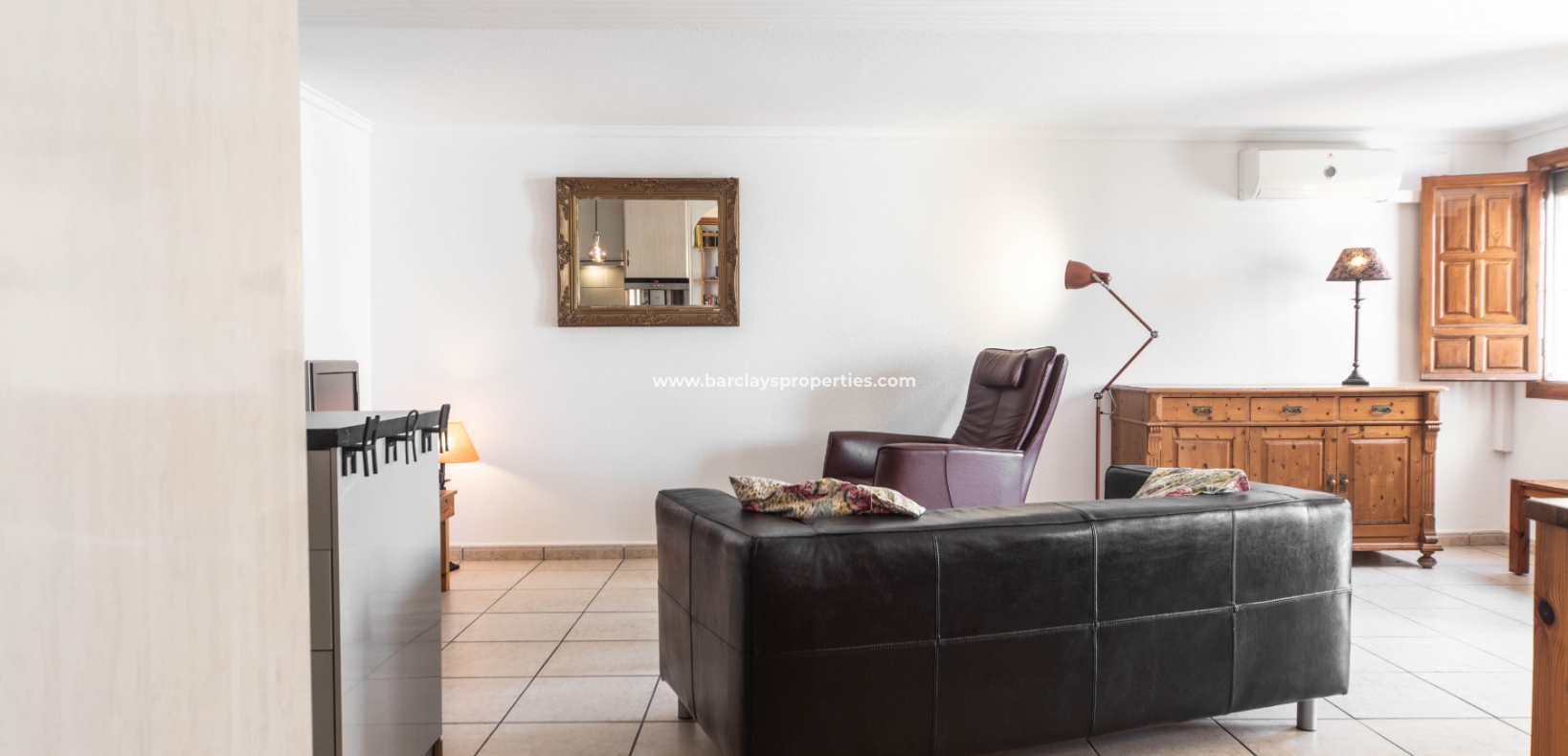 Wederverkoop - Vrijstaande Villa - Urb. La Marina