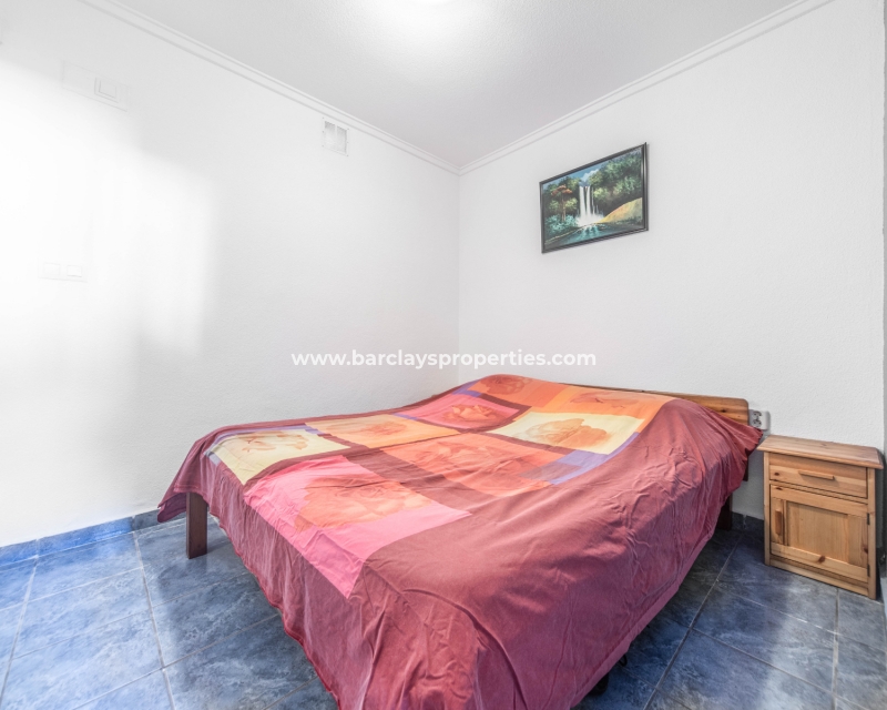 Wederverkoop - Vrijstaande Villa - Urb. La Marina