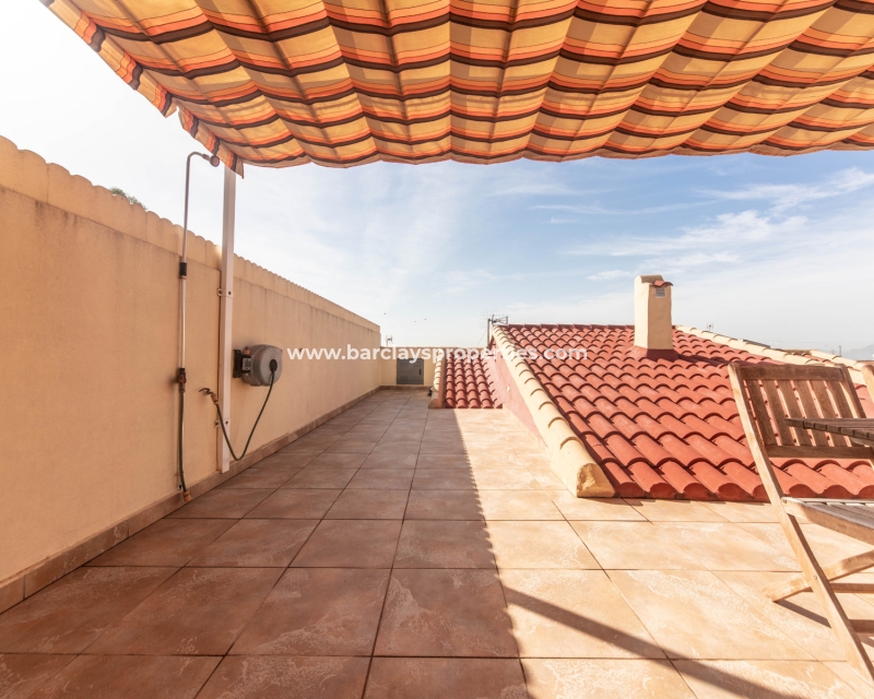 Wederverkoop - Vrijstaande Villa - Urb. La Marina