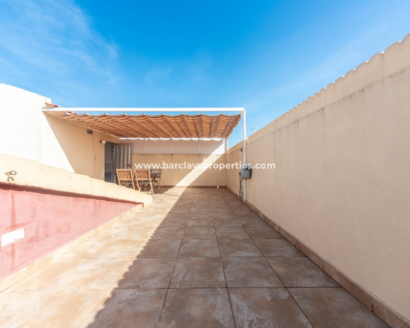 Wederverkoop - Vrijstaande Villa - Urb. La Marina