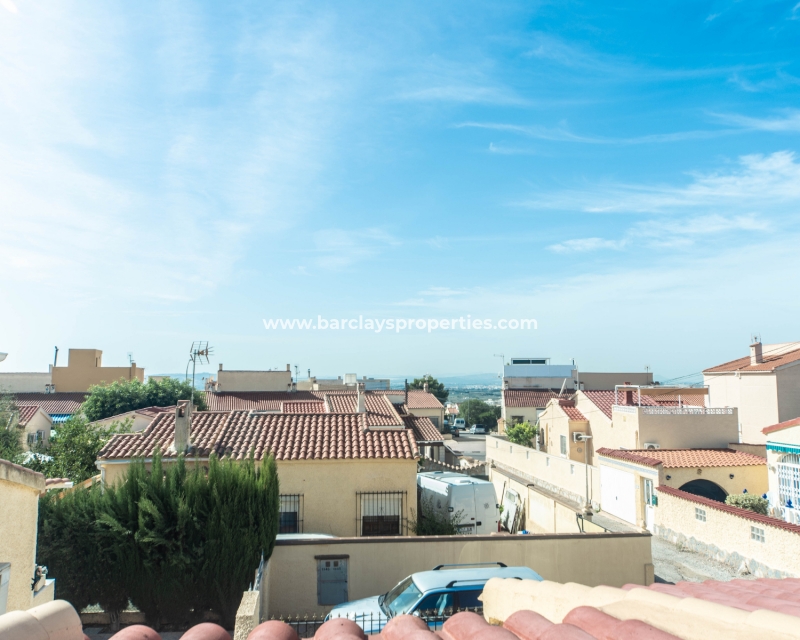 Wederverkoop - Vrijstaande Villa - Urb. La Marina