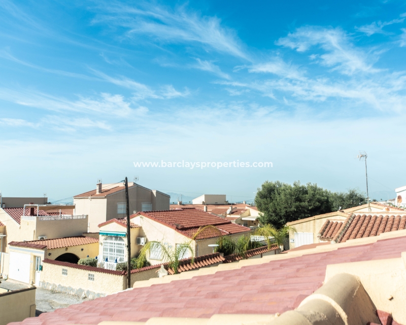 Wederverkoop - Vrijstaande Villa - Urb. La Marina