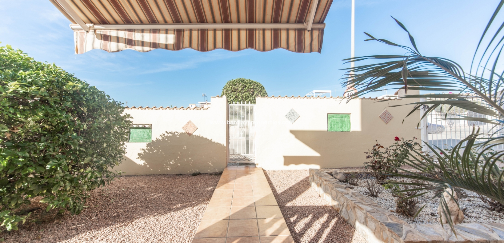 Wederverkoop - Vrijstaande Villa - Urb. La Marina