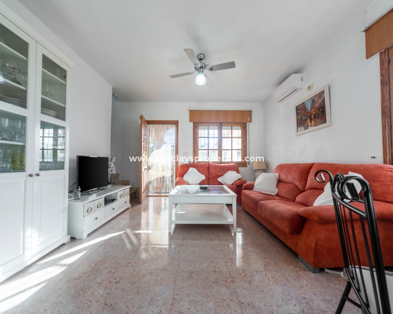 Wederverkoop - Vrijstaande Villa - Urb. La Marina