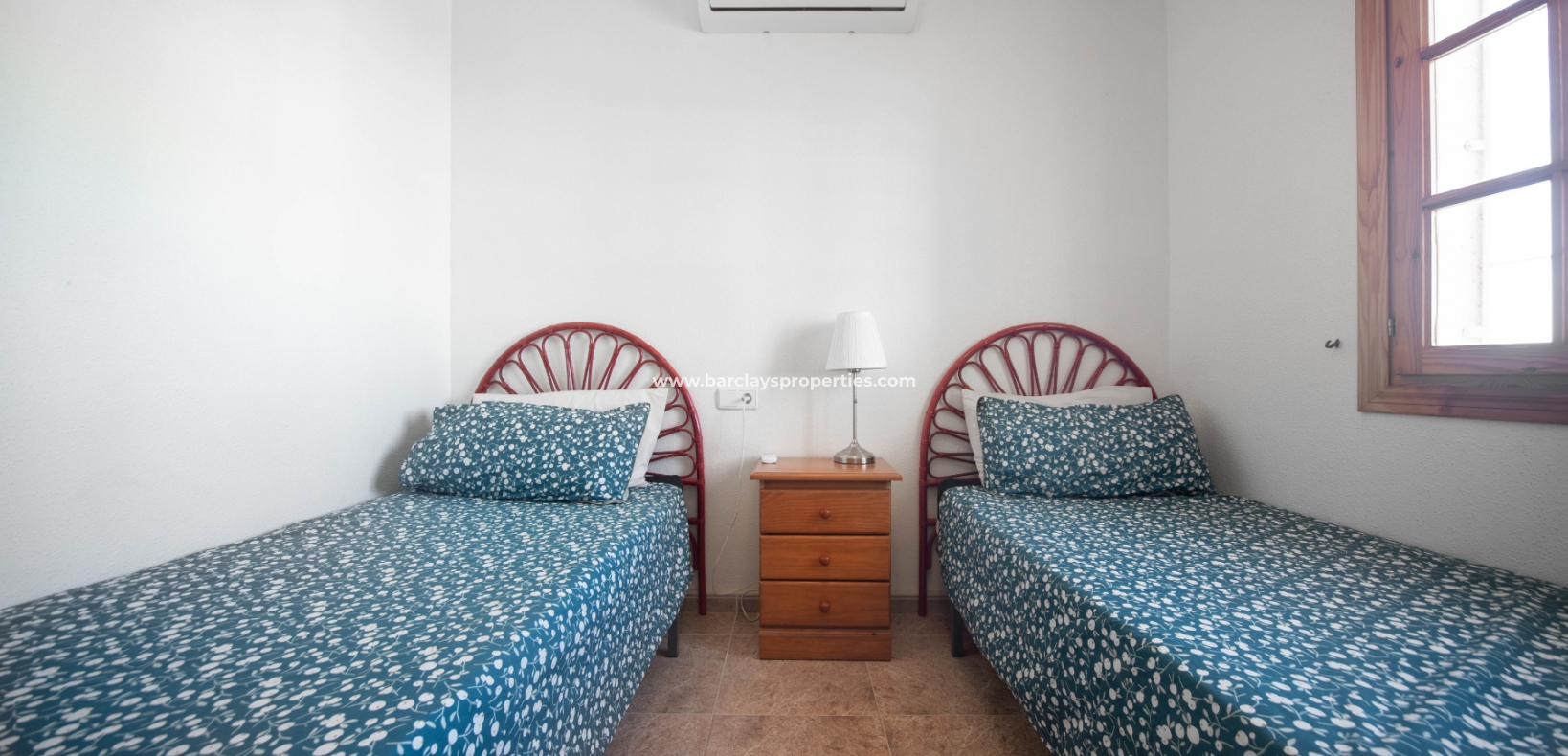 Wederverkoop - Vrijstaande Villa - Urb. La Marina