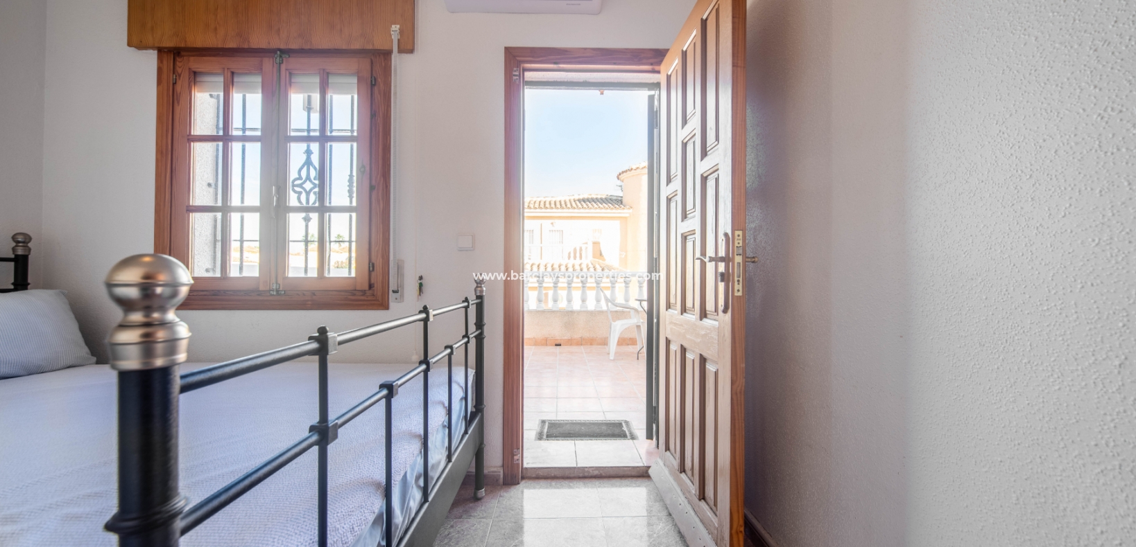 Wederverkoop - Vrijstaande Villa - Urb. La Marina