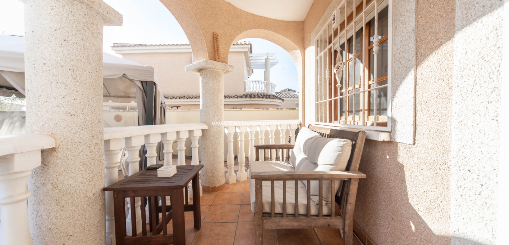 Wederverkoop - Vrijstaande Villa - Urb. La Marina