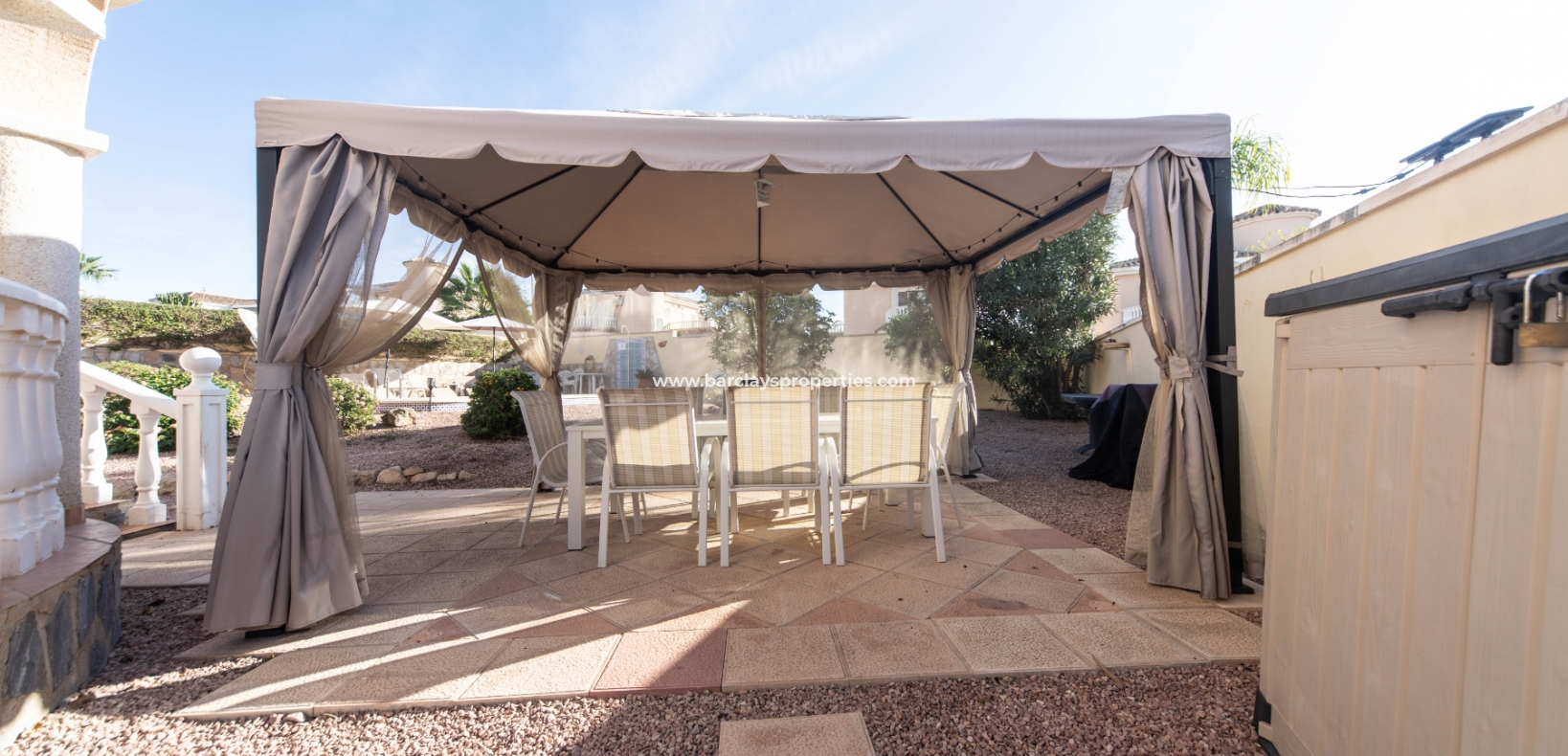 Wederverkoop - Vrijstaande Villa - Urb. La Marina