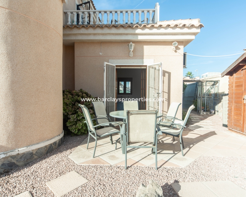 Wederverkoop - Vrijstaande Villa - Urb. La Marina