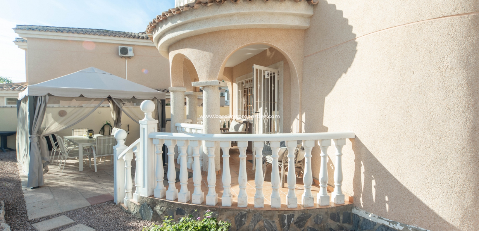 Wederverkoop - Vrijstaande Villa - Urb. La Marina