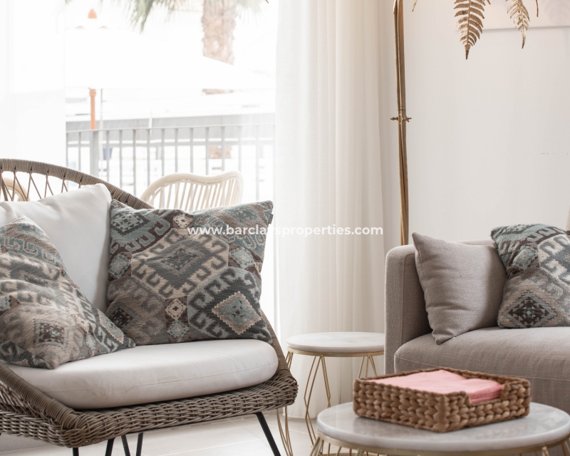 Wederverkoop - Vrijstaande Villa - Urb. La Marina