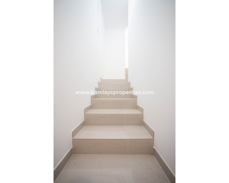 Wederverkoop - Vrijstaande Villa - Urb. La Marina