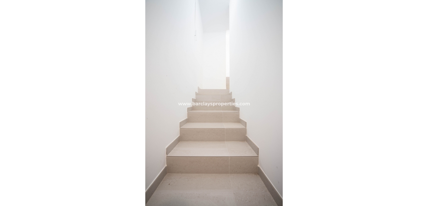 Wederverkoop - Vrijstaande Villa - Urb. La Marina