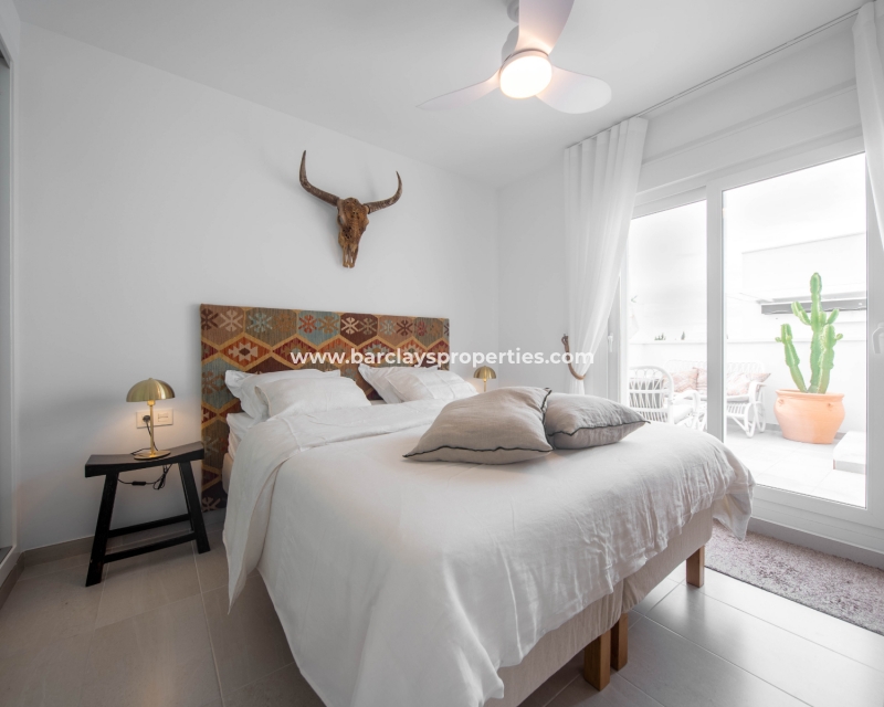 Wederverkoop - Vrijstaande Villa - Urb. La Marina