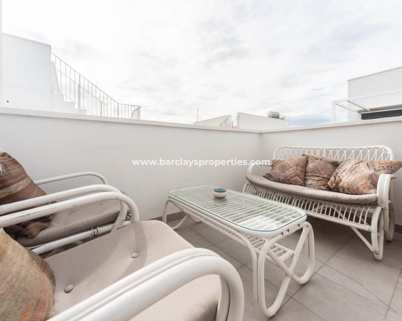 Wederverkoop - Vrijstaande Villa - Urb. La Marina