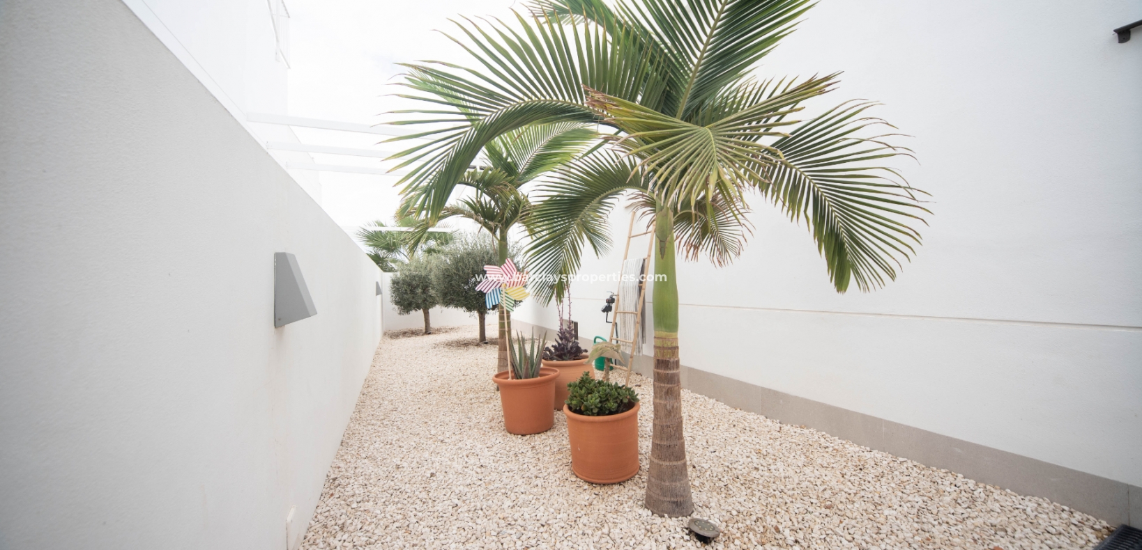 Wederverkoop - Vrijstaande Villa - Urb. La Marina