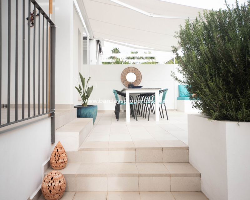 Wederverkoop - Vrijstaande Villa - Urb. La Marina