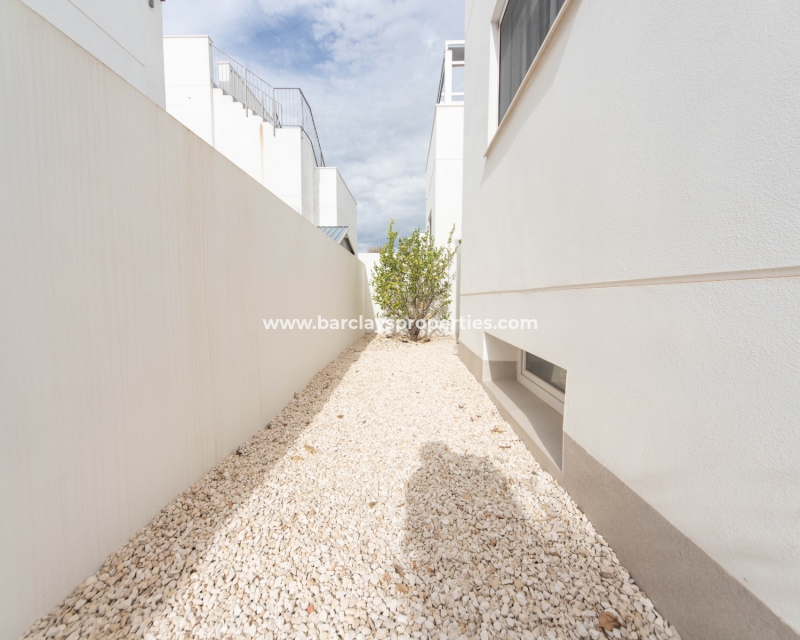 Wederverkoop - Vrijstaande Villa - Urb. La Marina