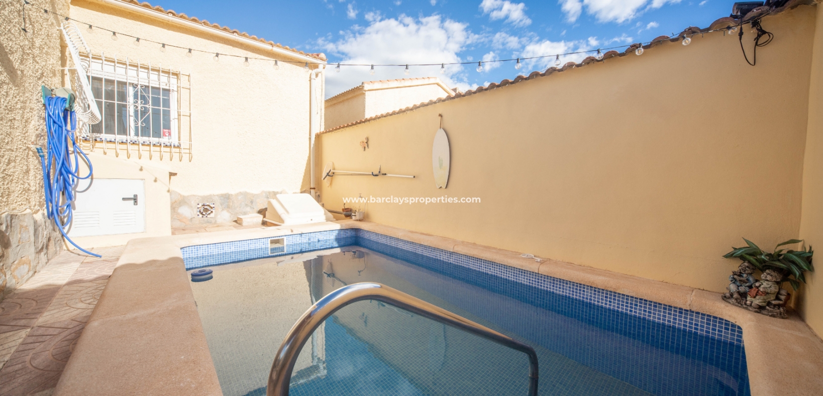 Wederverkoop - Vrijstaande Villa - Urb. La Marina