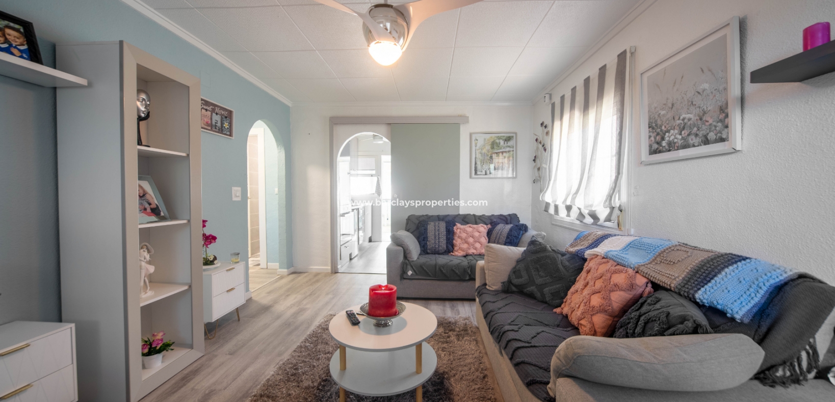 Wederverkoop - Vrijstaande Villa - Urb. La Marina