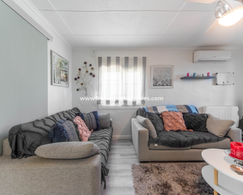 Wederverkoop - Vrijstaande Villa - Urb. La Marina