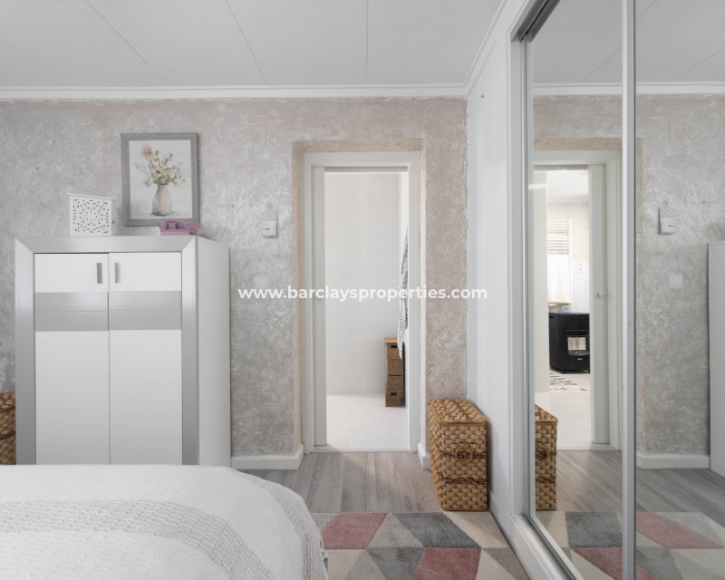 Wederverkoop - Vrijstaande Villa - Urb. La Marina